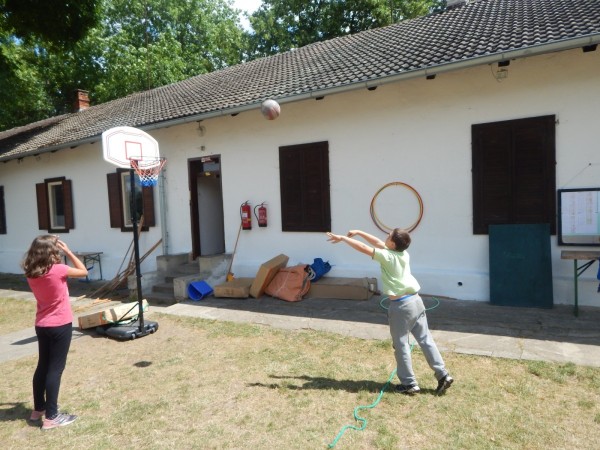 dscn1379_20150709_1280264663