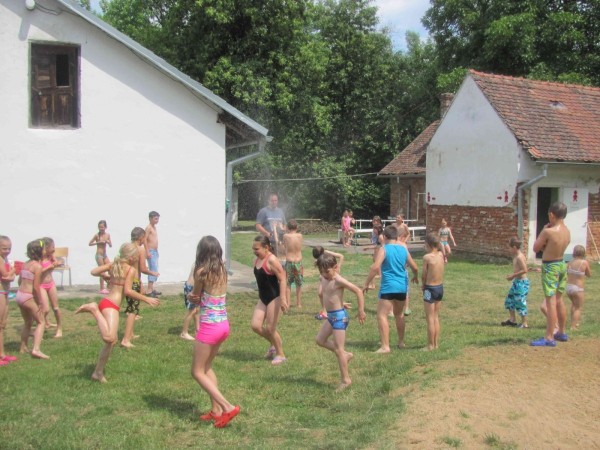 img_0296_20150701_1717323972