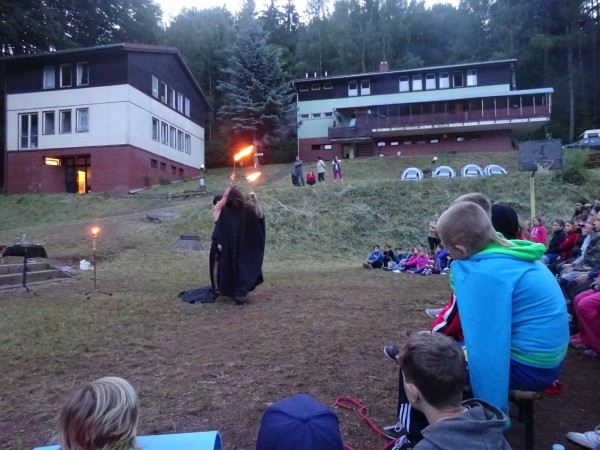 000800_20170707_1379609798