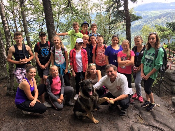 000908_20170707_1198587902